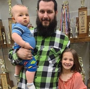 Meet your Posher, Kyle